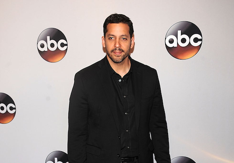 David Blaine Blows the Minds of Jimmy Fallon and The Roots