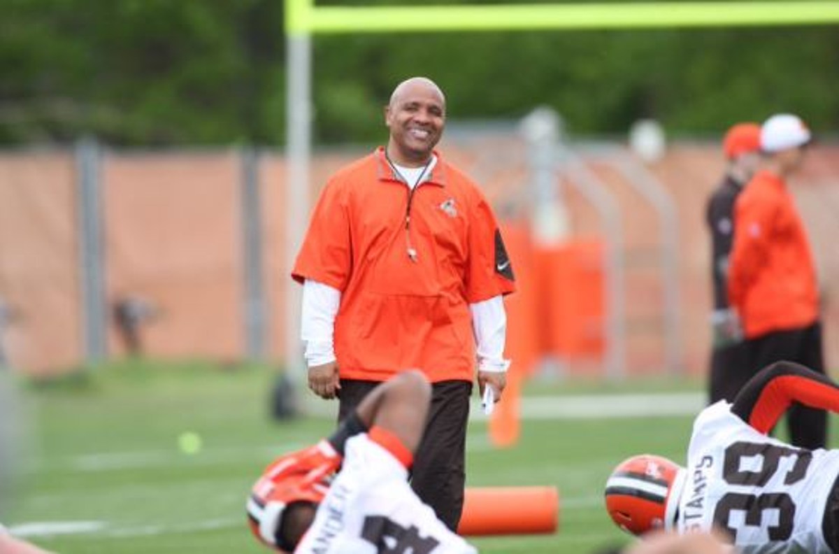 Roc Nation Signs Its First Coach, Cleveland Browns' Hue Jackson - Tha Wire