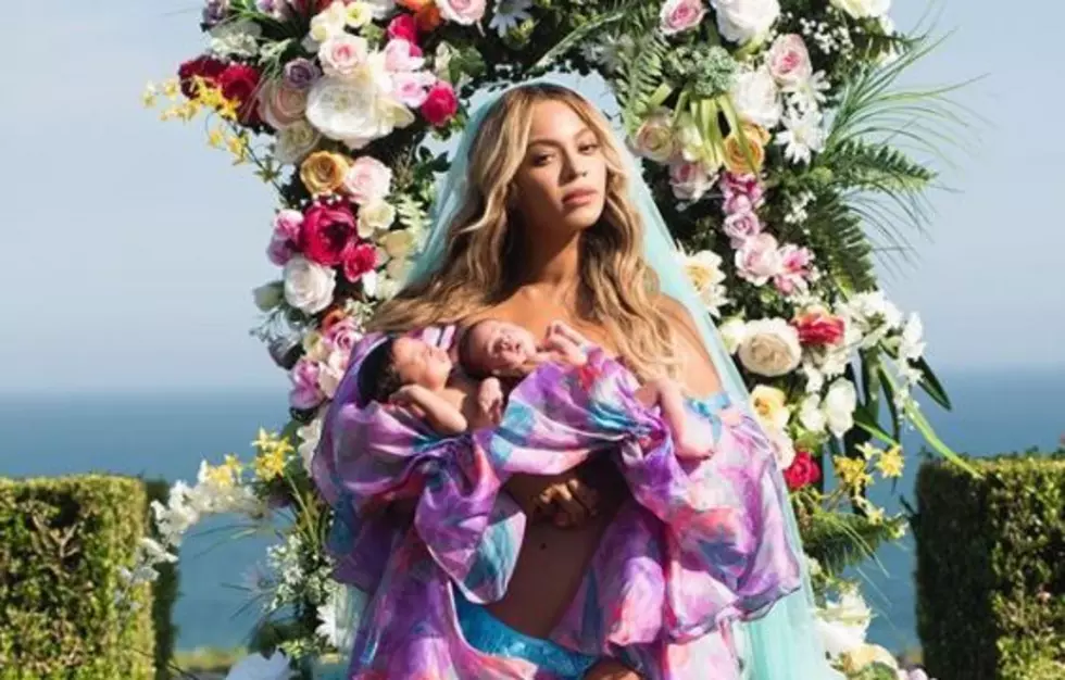 Beyonce Debuts Her Twins &#8211; Tha Wire