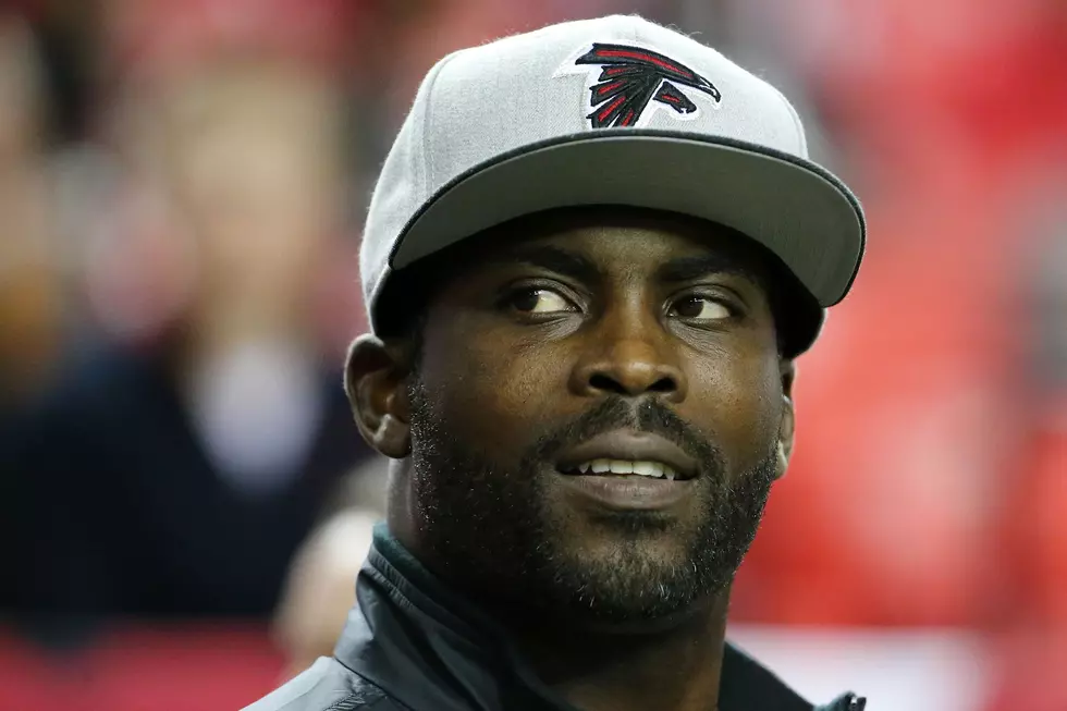 Michael Vick Pays Back $17 Million to Creditors and Tax Collectors