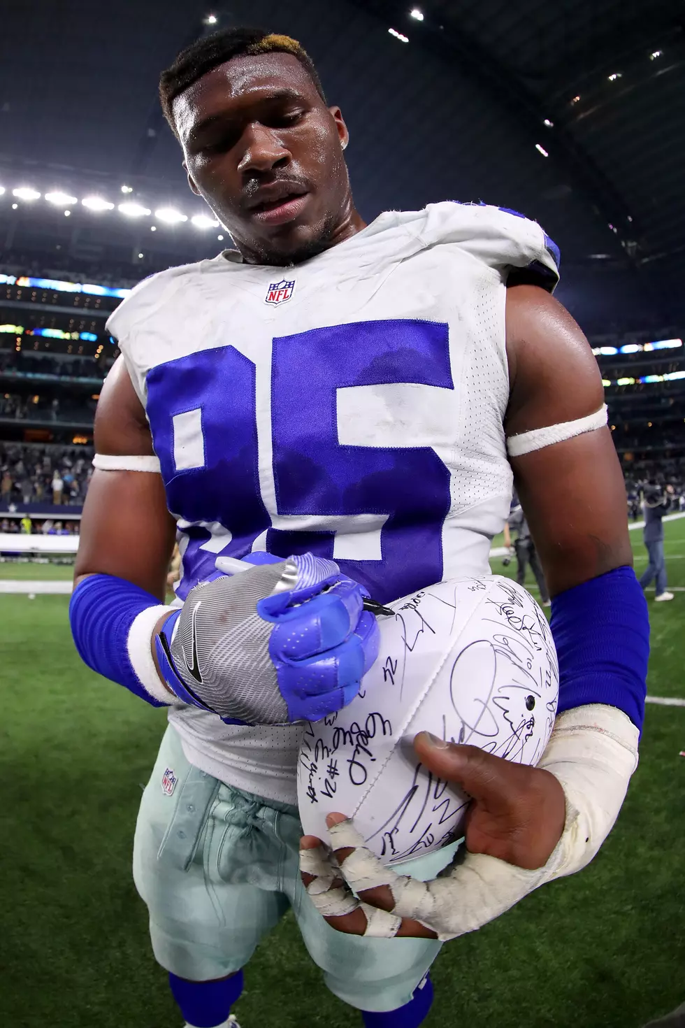 Dallas Cowboy David Irving Quits The NFL Over Weed - Tha Wire