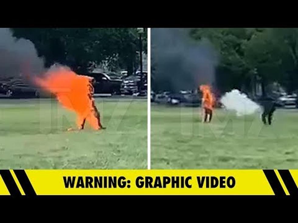 Man Sets Himself on Fire Near White House
