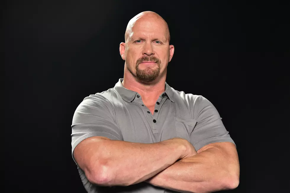 Stone Cold Steve Austin Takes On The Hot Ones Challenge