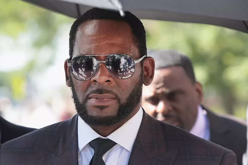 Chicago Grand Jury Convicts R. Kelly On  Federal Child Porn & Sex Abuse