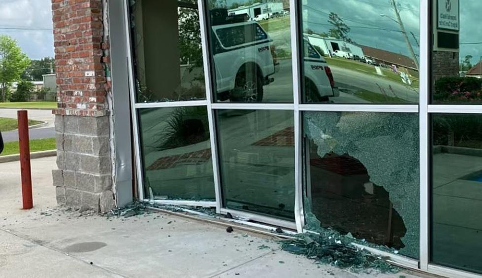 Car Drives Into Waiting Room Of Lake Charles Urgent Care