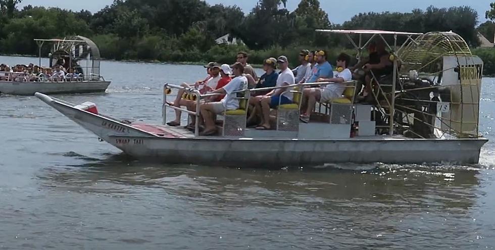 Spooky Halloween Tours Louisiana Style – Swamp & Bayou Airboat Rides