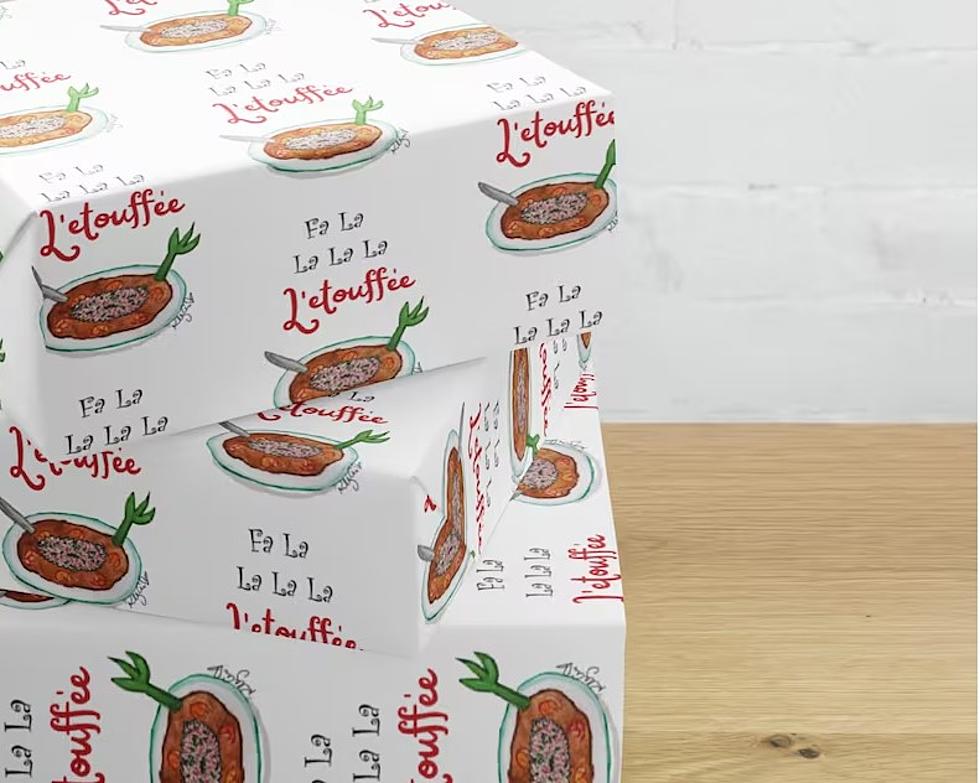 Make It A Cajun Christmas. Use This Adorable Louisiana Inspired Wrapping Paper!