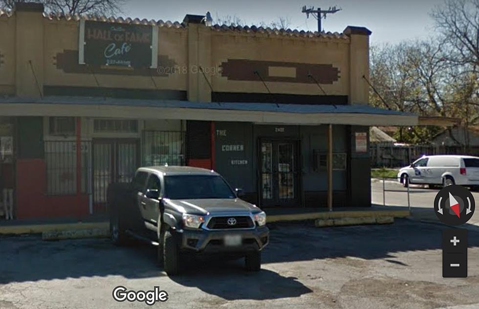 Childlike Ghosts Close Down Texas Cafe – Video