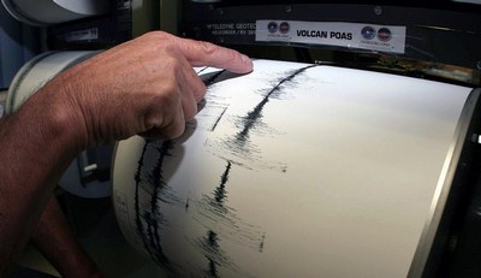 7.3-Mag Quake Strikes Western Pacific