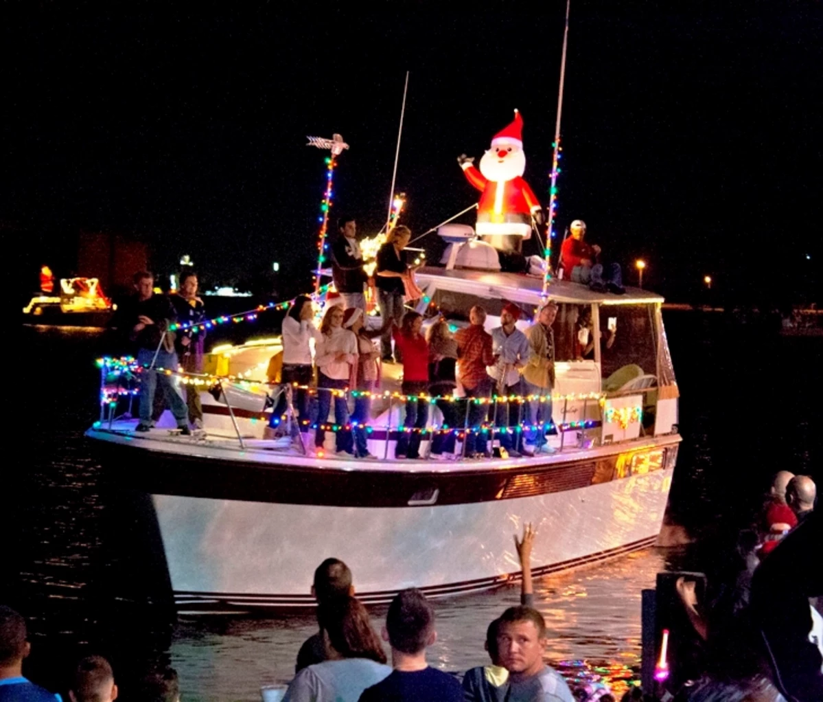 City Of Lake Charles Now Excepting Christmas Parade Entries