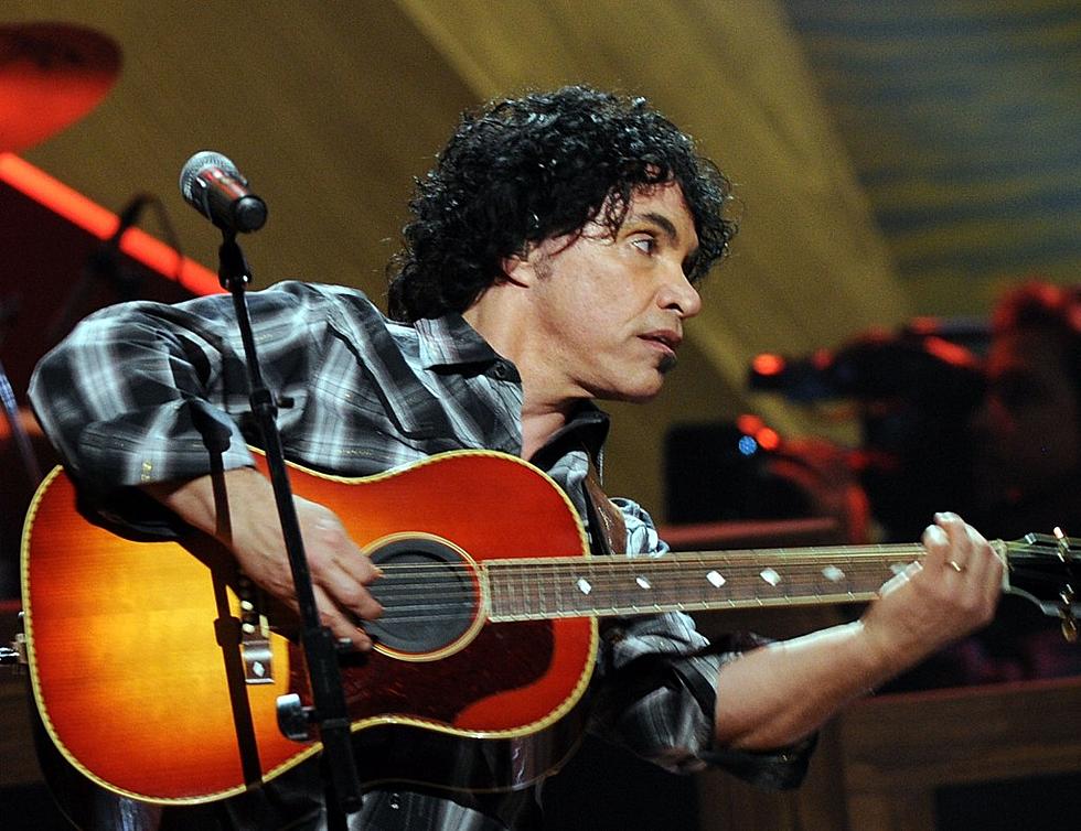 What Would &#8220;You Make My Dreams&#8221; Sound Like Without Daryl Hall, Hear John Oates Sing It His Way
