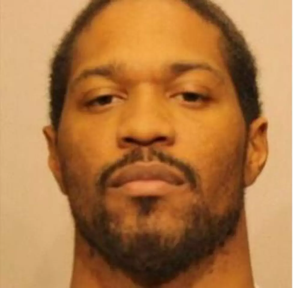 Help The Duluth Police Locate Their Property Crimes Wanted Person Of The Week;  Darrel Donta Lloyd Is Being Sought On Felony Theft And Flee Charges