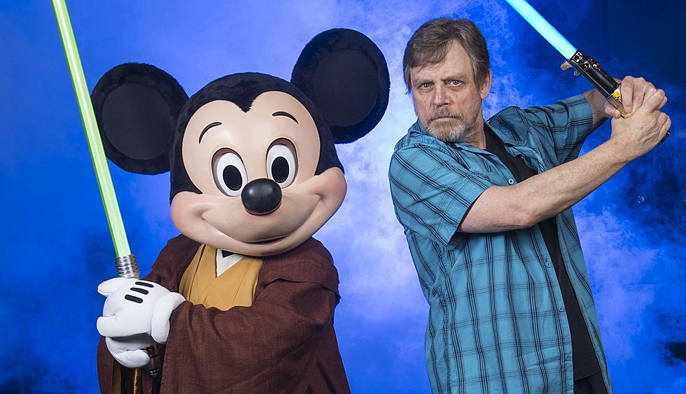 See Disney Characters React To The New Star Wars: The Force Awakens Trailer