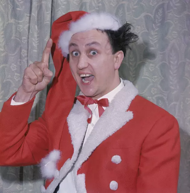 5 Obscure Christmas Songs That Make The Holiday Fun
