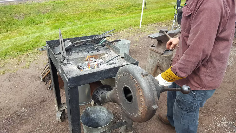 A Disappearing Tradition, Watch This Real Blacksmith