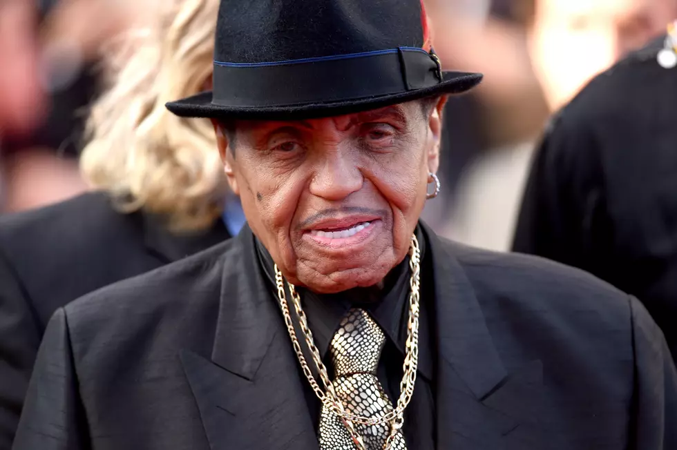 Joe Jackson – Father + Manager – Dead At 89