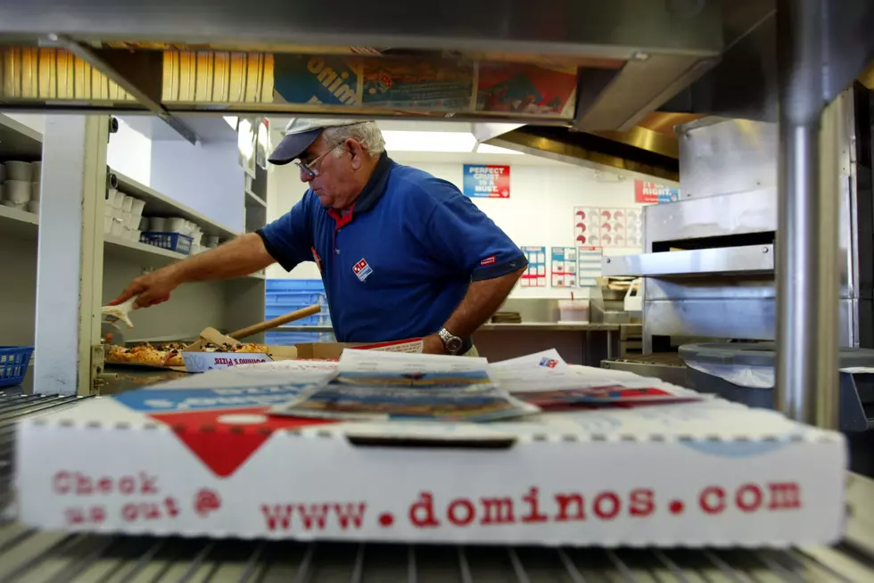 Duluth Gets $5000 From Domino&#8217;s Pizza For Pothole Repairs