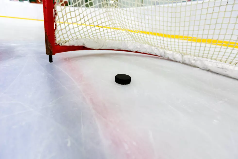 Superior Pre-Sells Tickets To Boys Hockey WIAA Section Finals