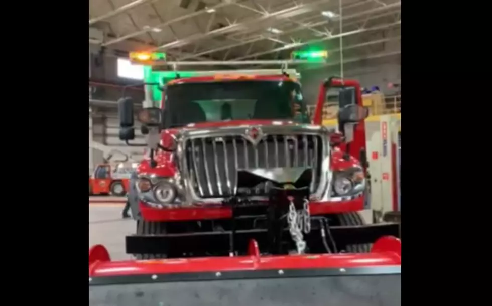 Douglas County’s Snowplow Trucks Now Feature Flashing Green Lights For Safety
