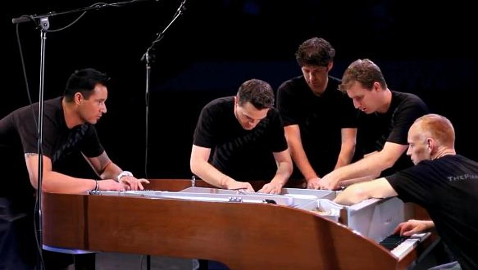 5 Guys on 1 Piano Perform One Directions “What Makes You Beautiful” [VIDEO]