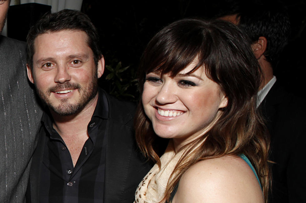 Kelly Clarkson Says Brandon Blackstock Wins ‘Best Boyfriend Award’