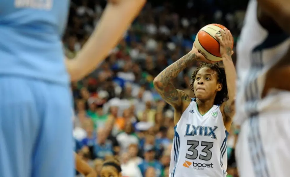 Roseville Police Officer Pulls Over Minnesota Lynx Player Because of Air Freshener