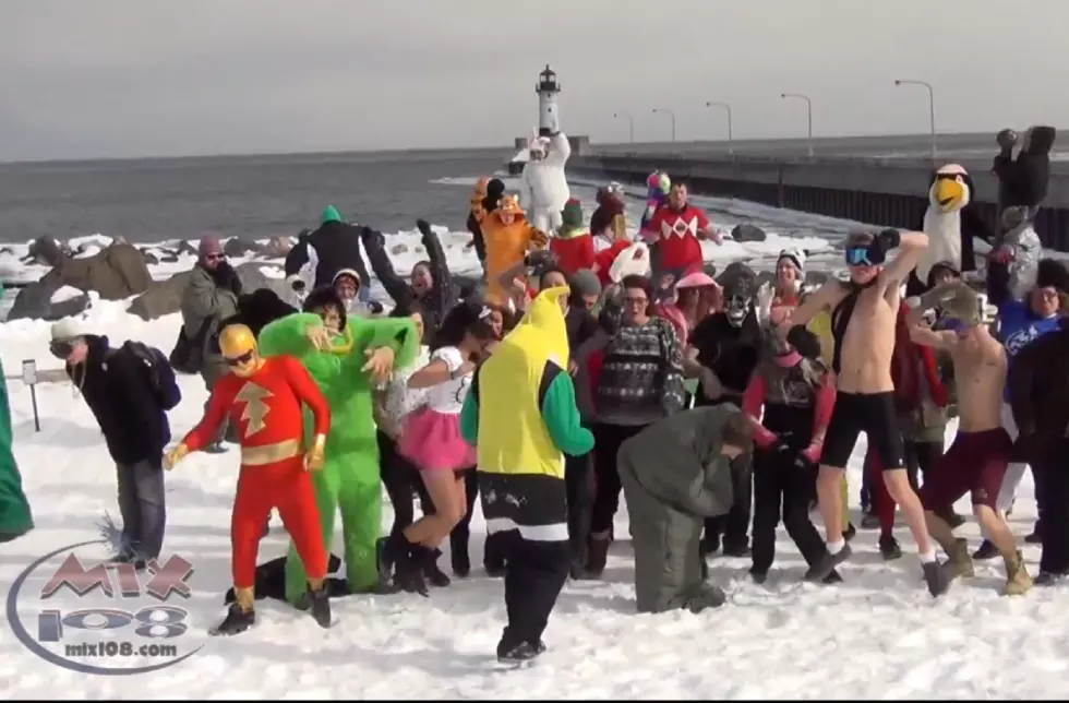 MIX 108 Listeners Join Together for the “Duluth Shake”, the Twin Ports Version of the Harlem Shake [VIDEO]