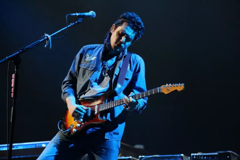 John Mayer Blathers on About Katy Perry During Concert [VIDEO]