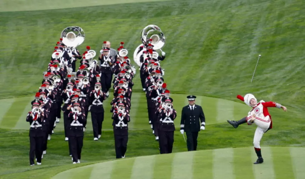 Ohio State Marching Band Plays Tribute to Michael Jackson [VIDEO]