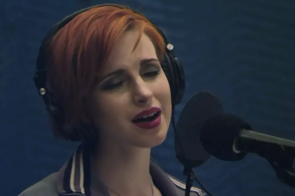 Zedd And Hayley Williams Release Unplugged Acoustic Version Of &#8216;Stay The Night&#8217; [VIDEO]