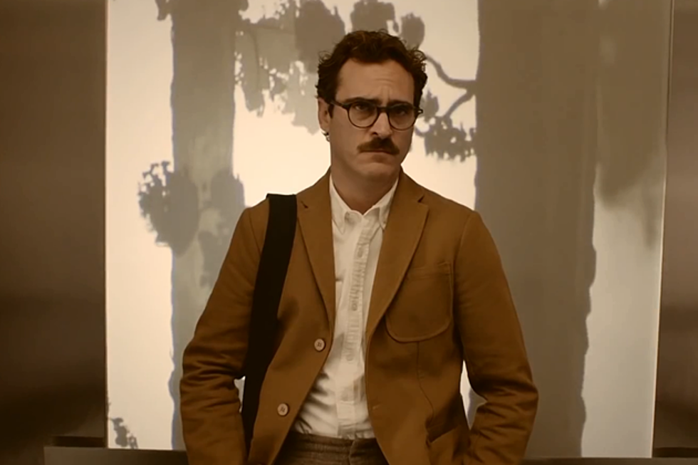 Joaquin Phoenix Stars In New Romantic Movie ‘Her’ [VIDEO]