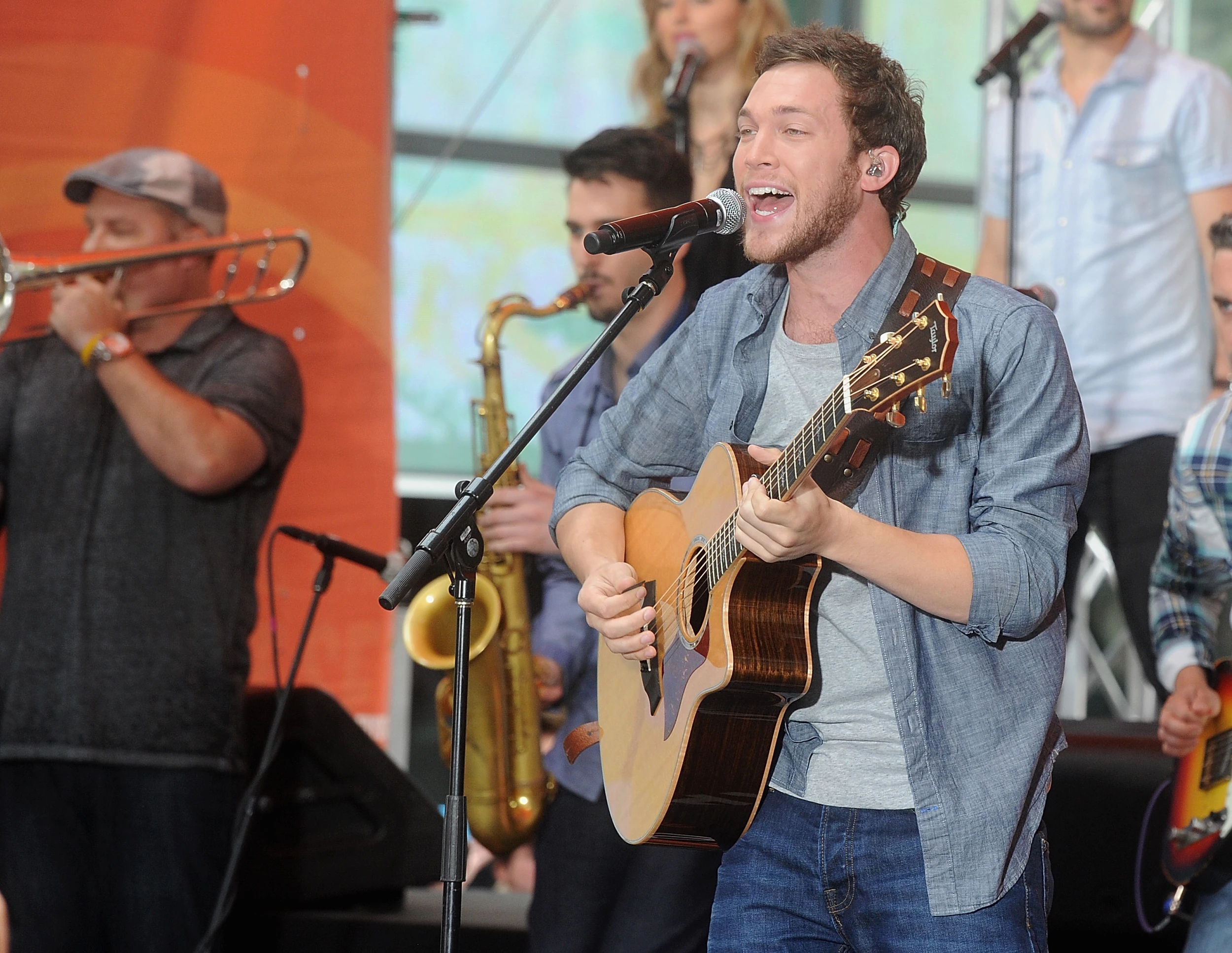 Win Tickets to See Phillip Phillips Live in Duluth