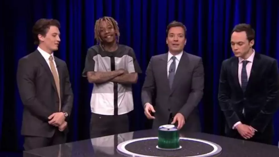 Jimmy Fallon and Jim Parsons Play Against Miles Teller and Wiz Khalifa in an Intense Game of Catch Phrase [VIDEO]