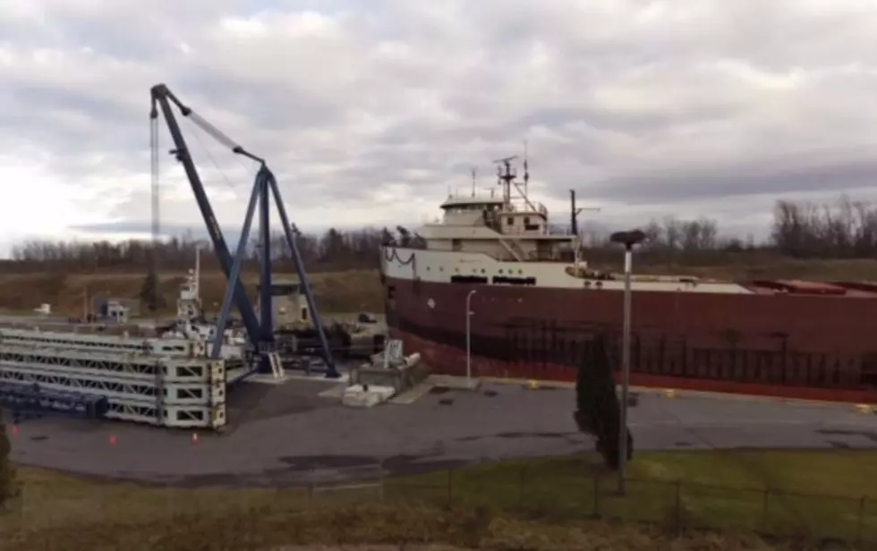 Historic Great Lakes Ship Makes its Final Sail to the Scrapyard [VIDEO]