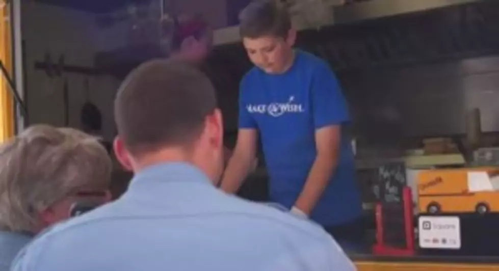 12 year old Minnesota Boy Uses His Make-A-Wish to Feed Others [VIDEO]
