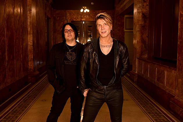 See Goo Goo Dolls And Collective Soul In Duluth With MIX 108