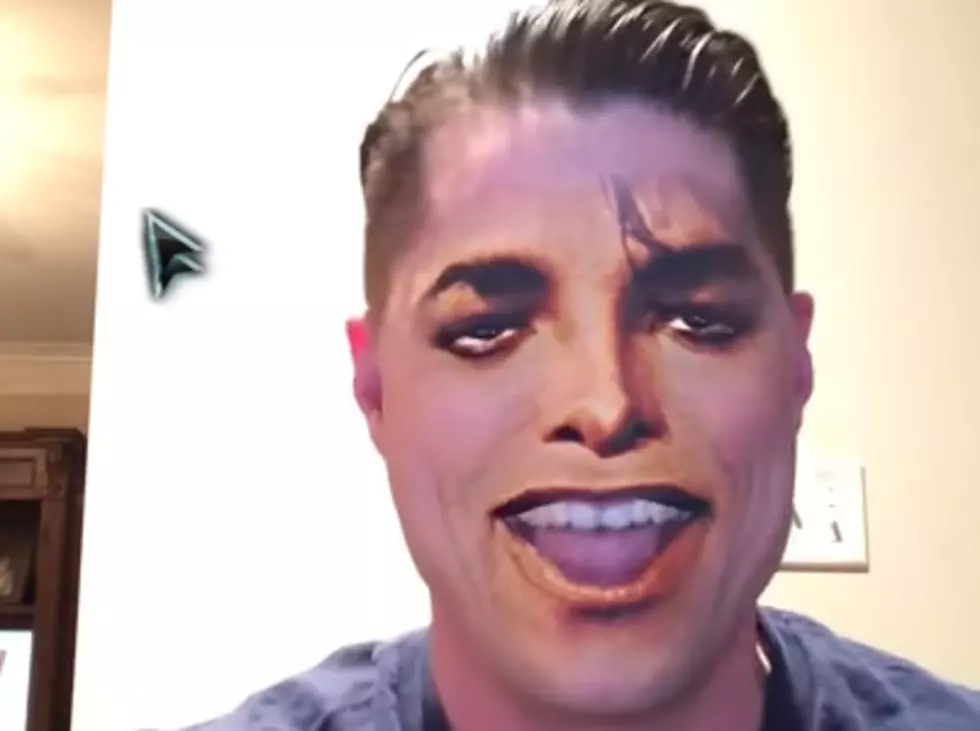 Man Sings ‘We Are The World’ Using the Face Swap Live App [VIDEO]