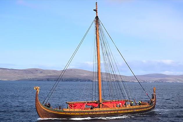 Viking Longship Draken Harald Hårfagre Sailing to Duluth Has Reached North America