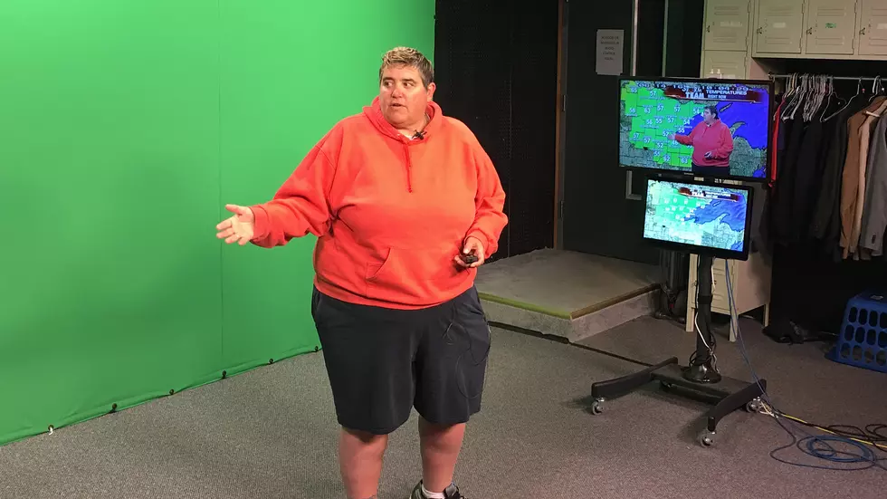 Jeanne Tries TV Weather Forecasting