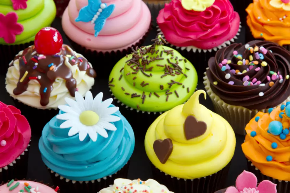 Hands Down These are the Most Disgusting Cupcakes You Have Ever Seen [VIDEO]