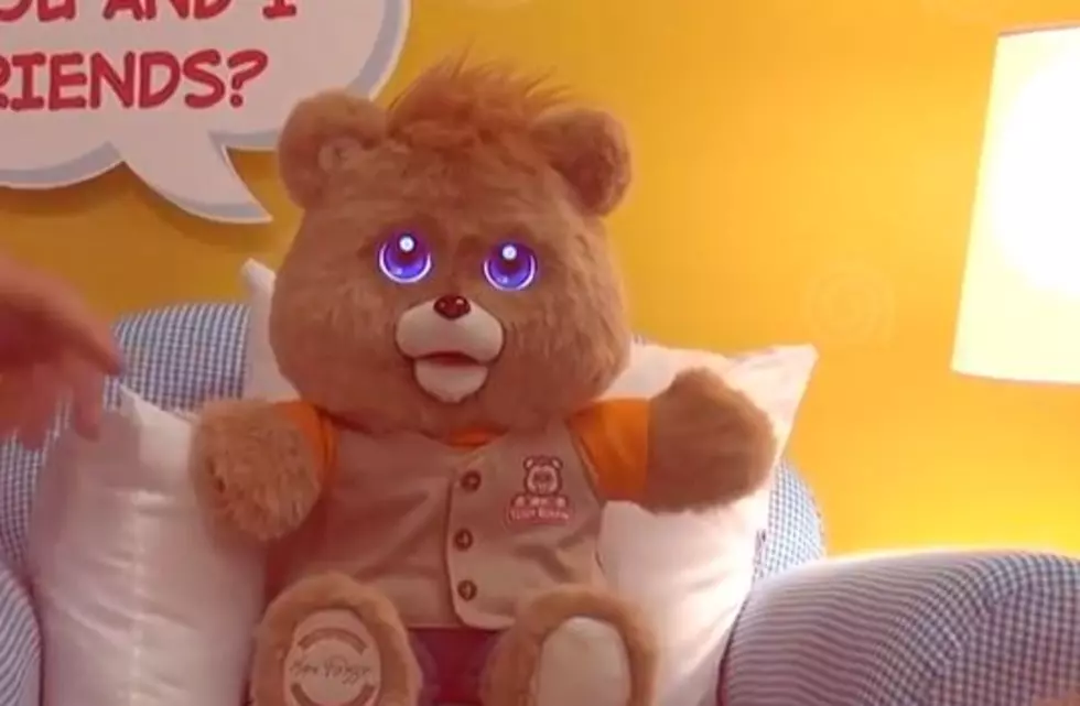 The New Teddy Ruxpin Doll is Available and is Just as Creepy as the Original [VIDEO]