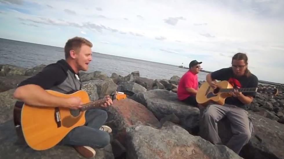 Watch This Acoustic Cover of ‘Wonderwall’ On The Shores Of Lake Superior