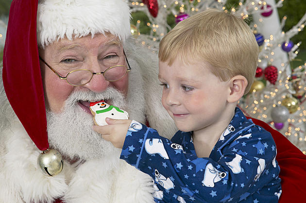 Enjoy Breakfast With Santa at the Coppertop Church