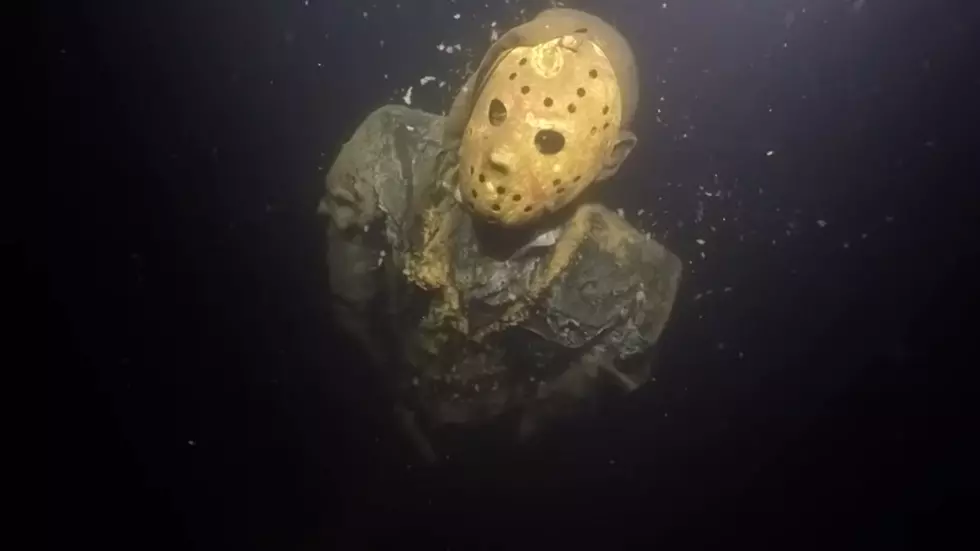A Jason Voorhees Statue In A Minnesota Lake To Scare Divers Is Still There