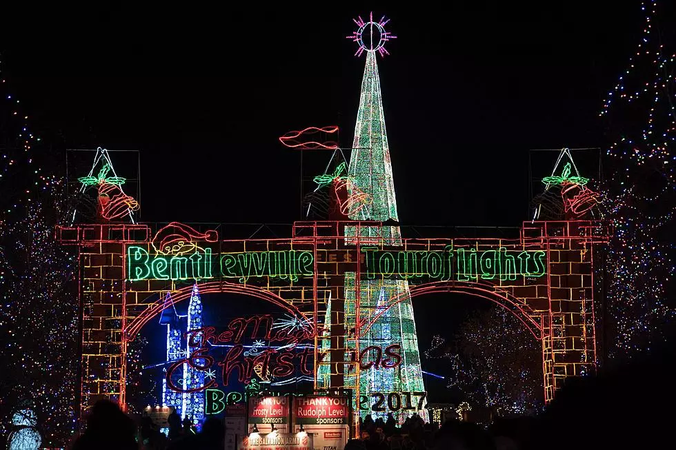 The Bentleyville Tree Is Up at Bayfront Park [VIDEO]