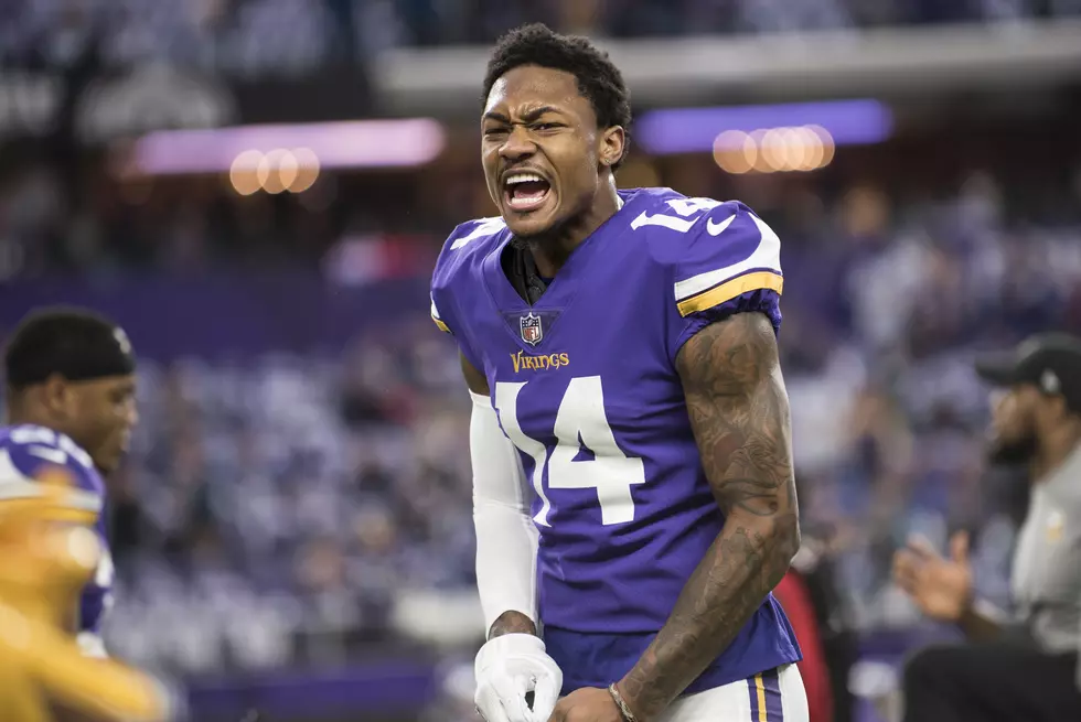 Vikings WR Stefon Diggs Buys His Mom a Mercedes SUV for Christmas