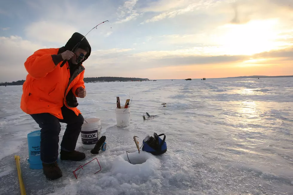 College Student Caught Amazing Video While Ice Fishing On Lake Superior [VIDEO]