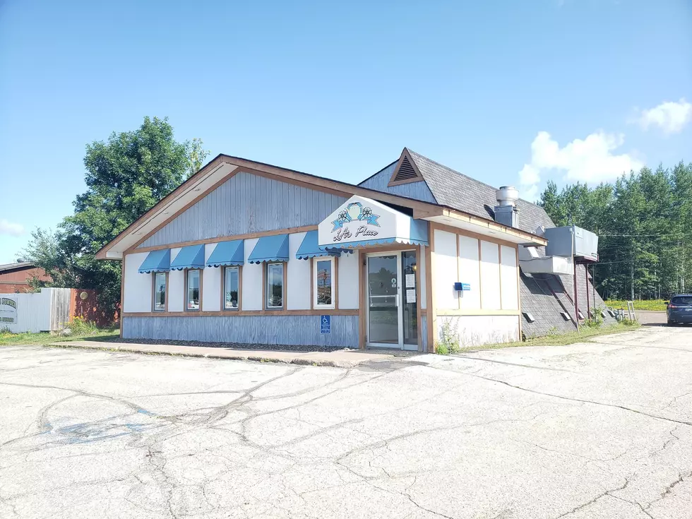 La&#8217;s Place Family Restaurant in Duluth For Sale