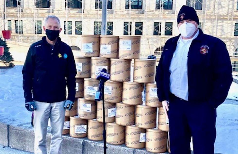 The DECC Celebrates Valentine&#8217;s Day by Donating Ice Cream to Duluth Fire