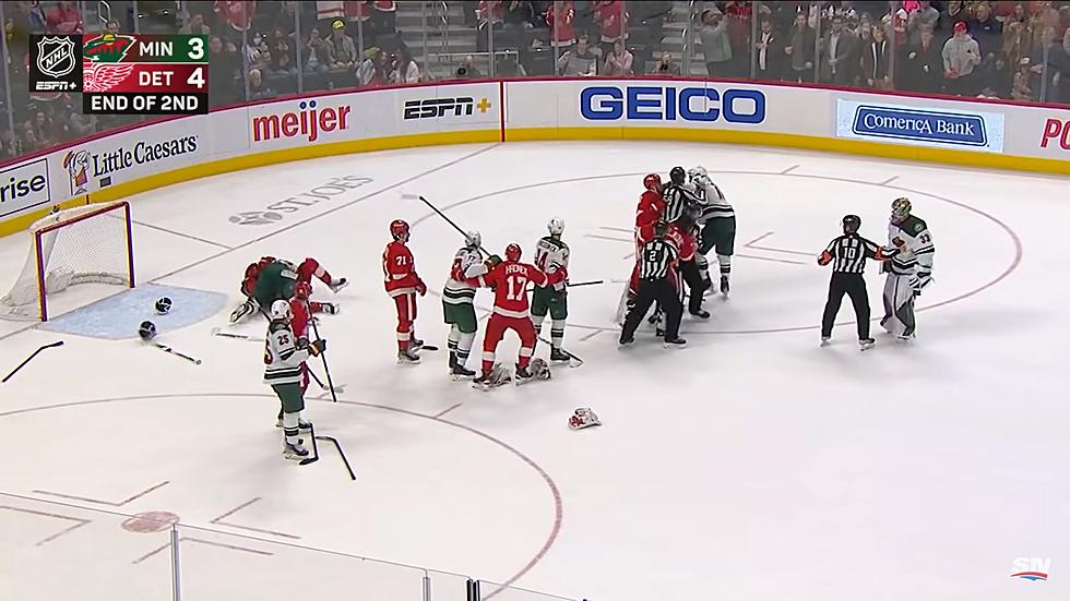 Watch Bloody Brawl Breakout Between Minnesota Wild &#038; Detroit Red Wings